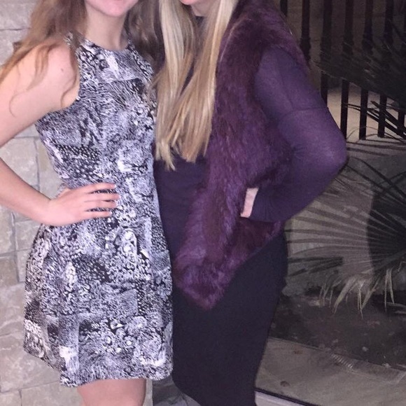 BCBG Maxazria A-Line Dress Size M - Picture 3 of 3